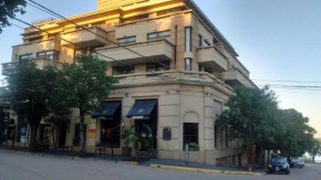  11 Peyret Rent Aparts  Колон
